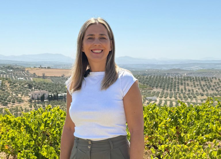 EL PP DE MONTILLA DENUNCIA EL NINGUNEO DEL GOBIERNO A LOS AGRICULTORES  DE MONTILLA ANTE EL PROBLEMA DEL MILDIU.